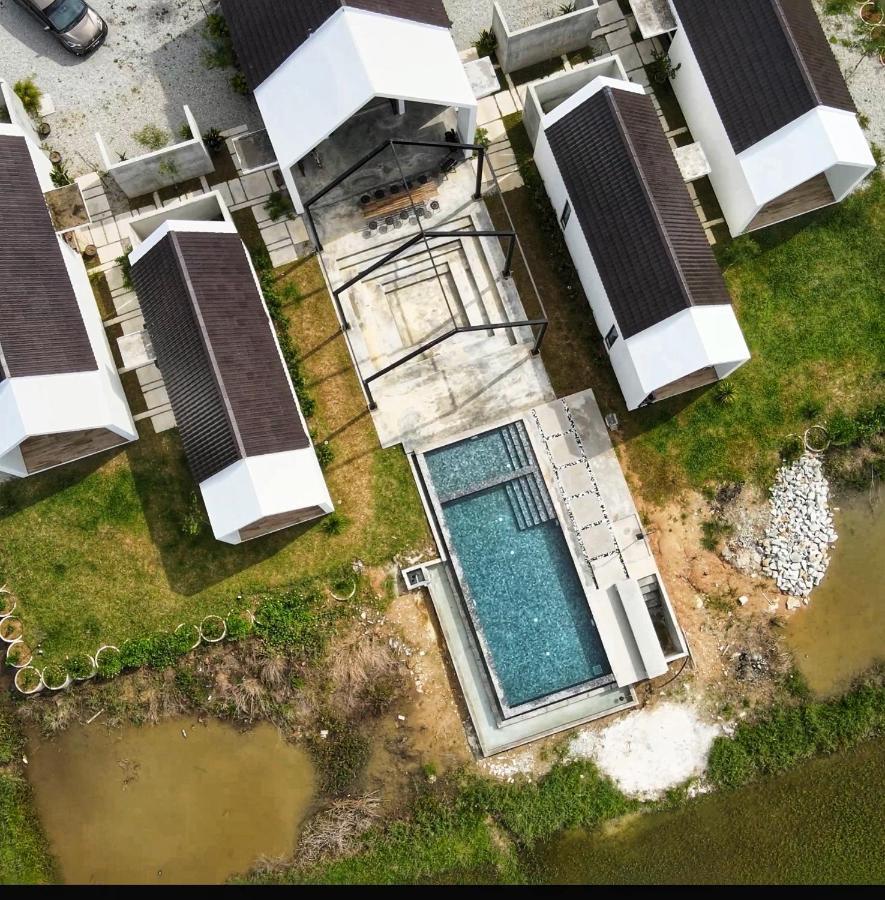 Ezu Isle Langkawi Pool Villa Pantai Cenang  Kültér fotó