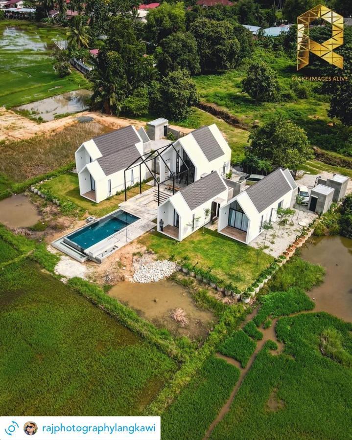 Ezu Isle Langkawi Pool Villa Pantai Cenang  Kültér fotó